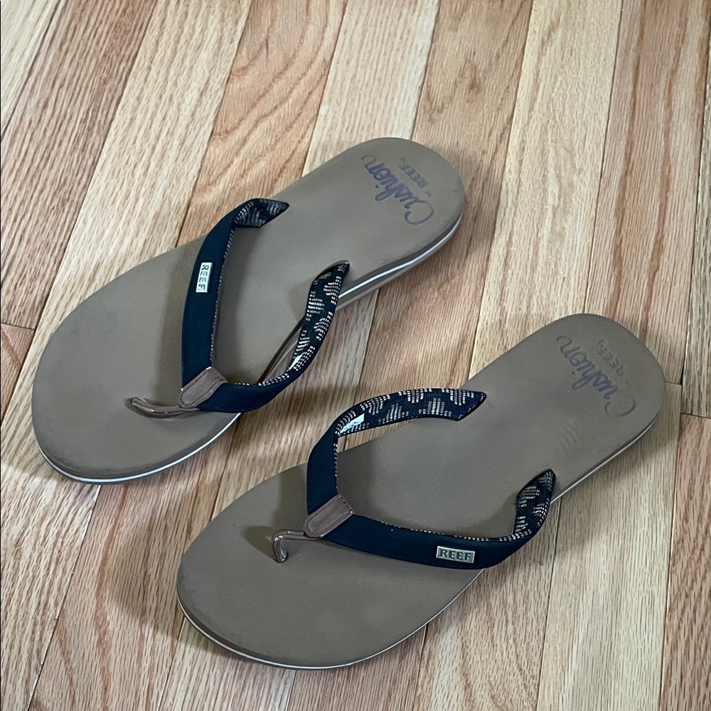 Cushion by Reef Flip Flops Womens 10 Black Brown Beachy Tropical Resort Vacation